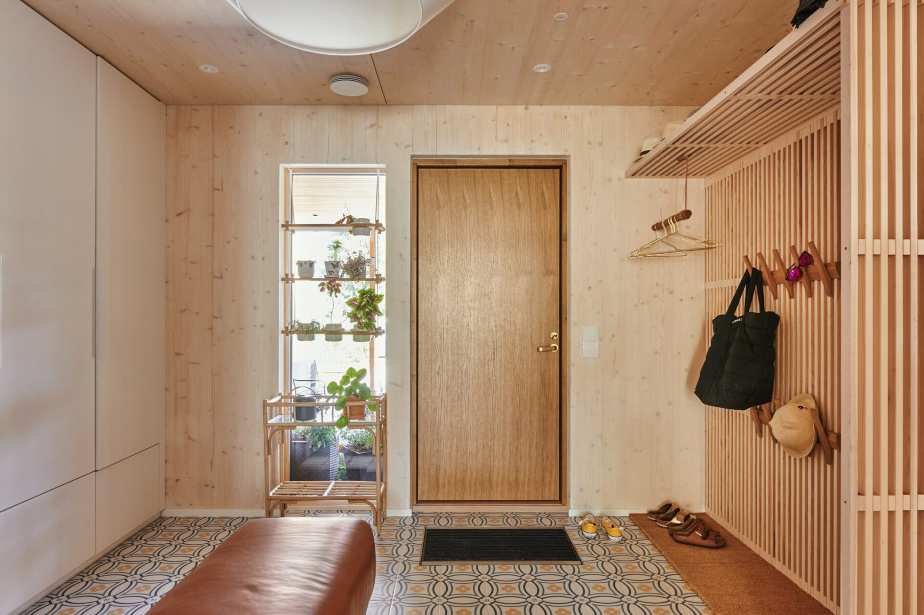 Історія клеєного бруса